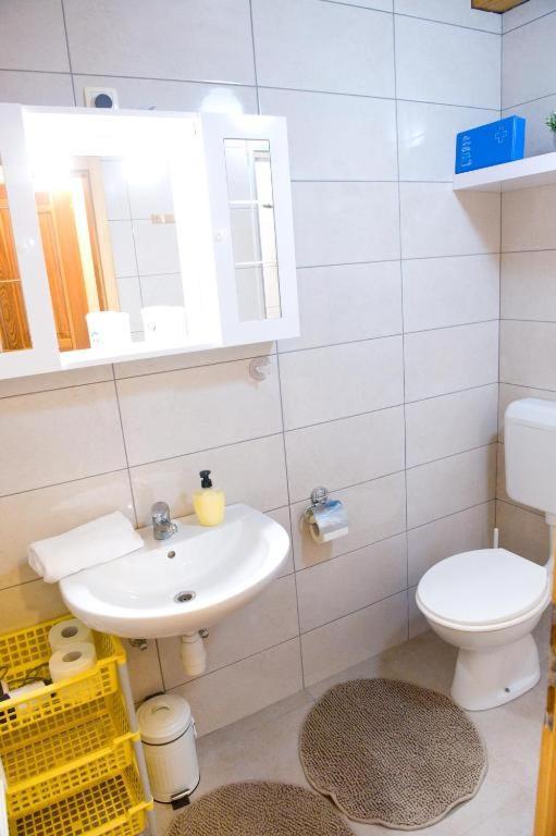 Planinca -Hisa Z Razgledom Apartamento Smarje pri Jelsah Exterior foto