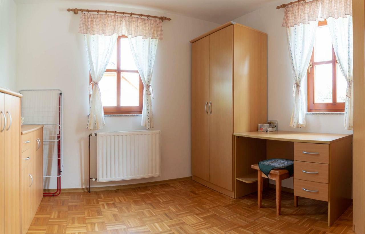 Planinca -Hisa Z Razgledom Apartamento Smarje pri Jelsah Exterior foto