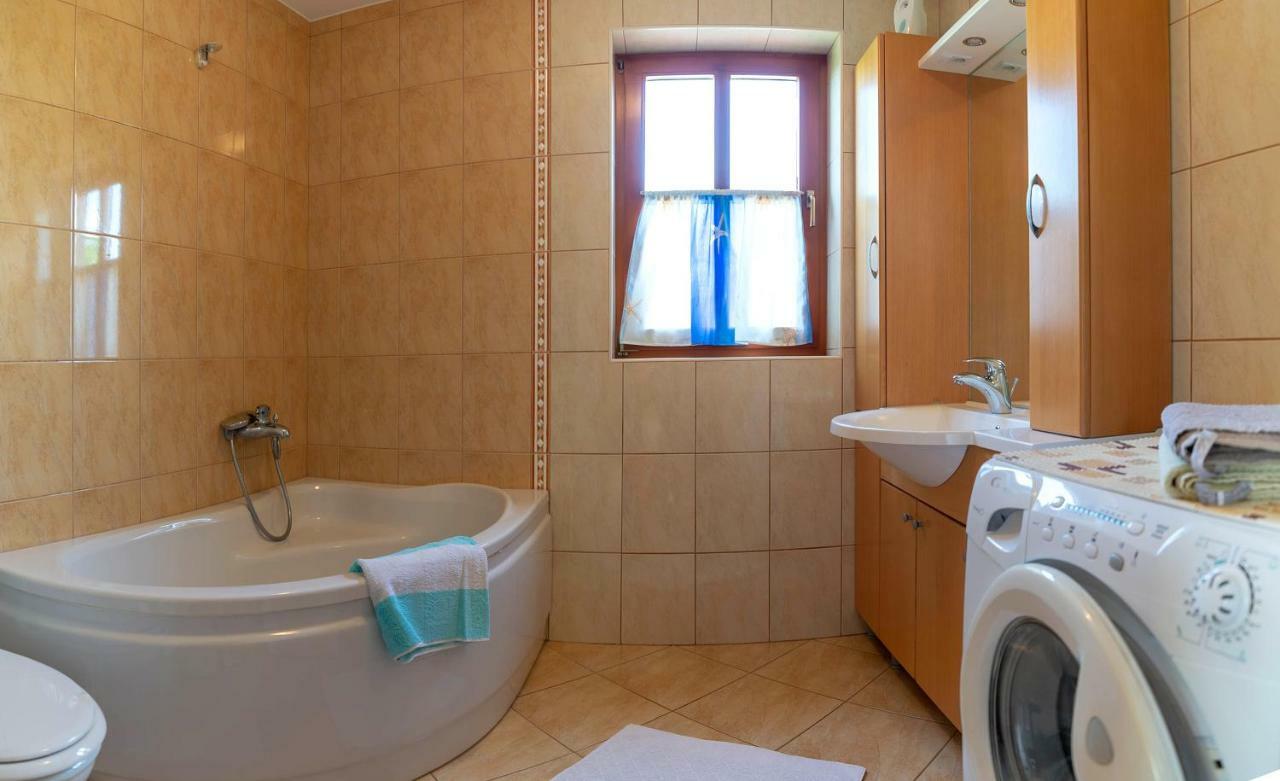 Planinca -Hisa Z Razgledom Apartamento Smarje pri Jelsah Exterior foto