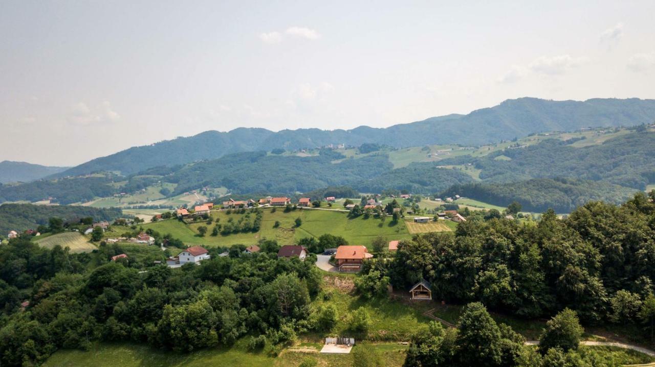 Planinca -Hisa Z Razgledom Apartamento Smarje pri Jelsah Exterior foto